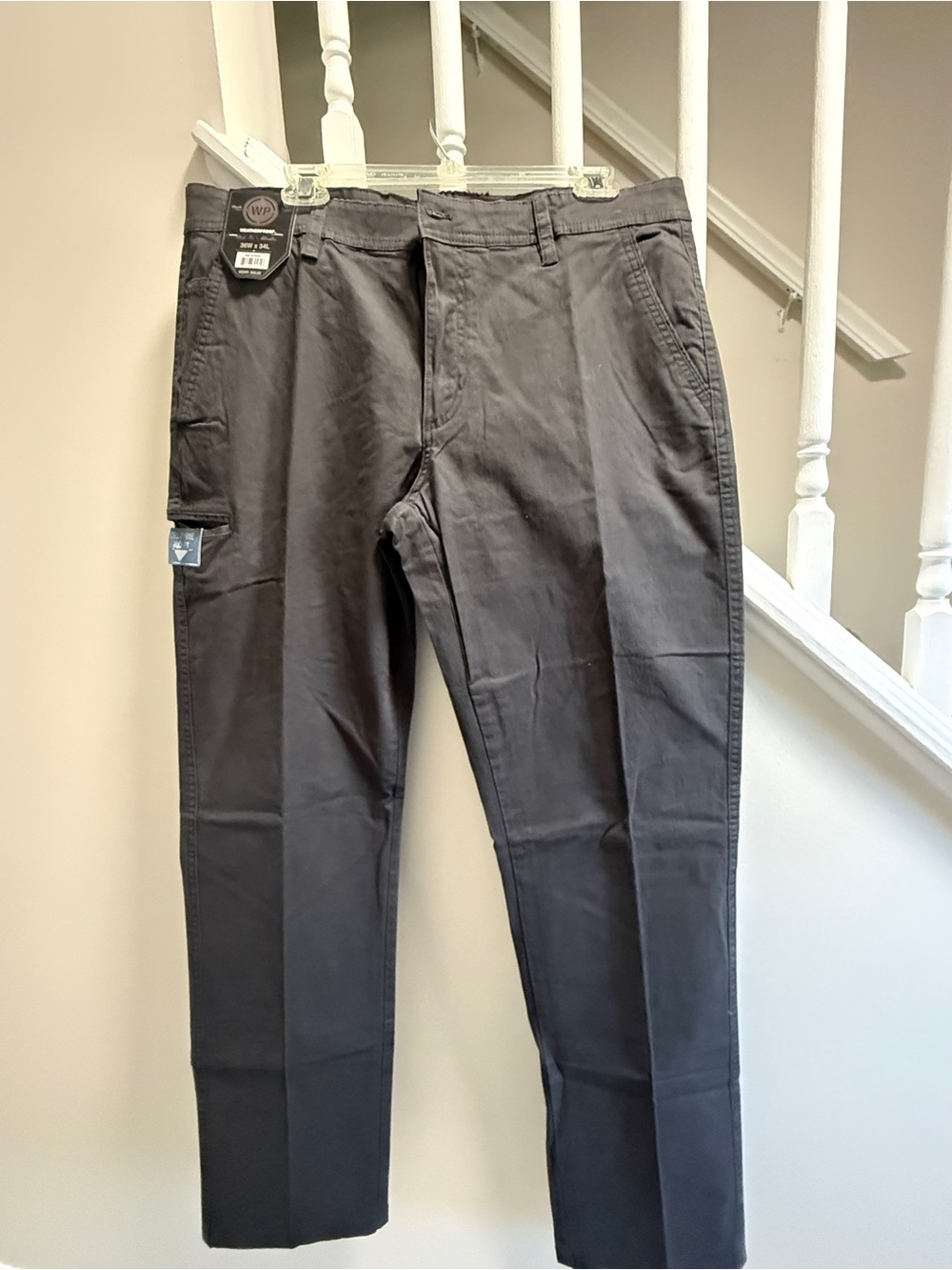 Men's Gray Casual Straight-Leg utility pants. NWT size 36/34